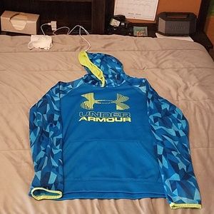 Under Armour youth sweatshirt